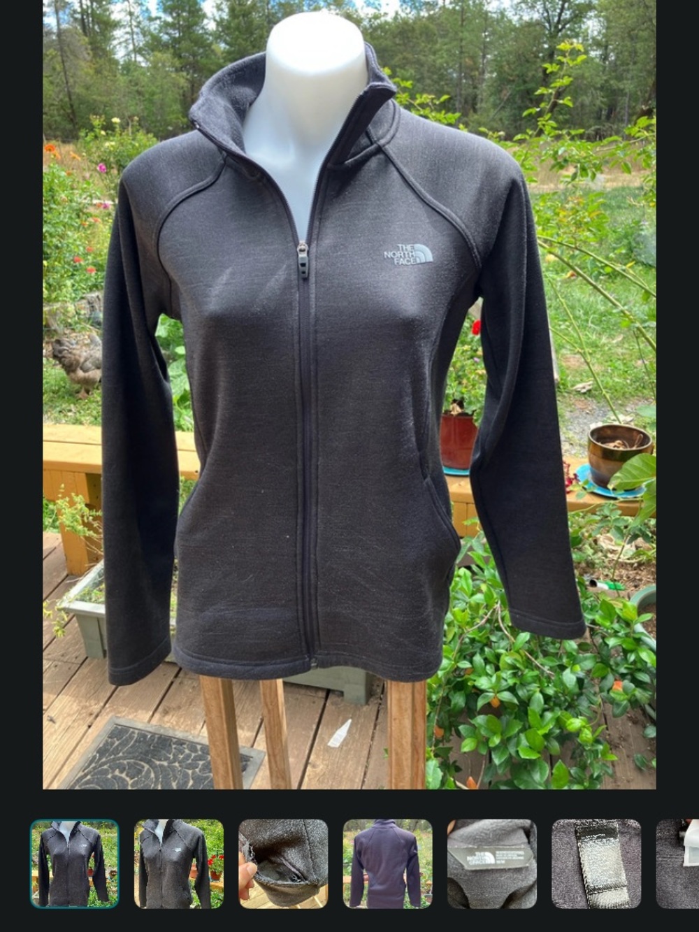 The North Face zip front insulated jacket M